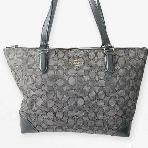 Coach Black Signature Jacquard Tote Shoulder Bag with Leather Trim + zip wallet - Picture 3 of 16